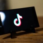 How to delete all your TikTok videos at once? 